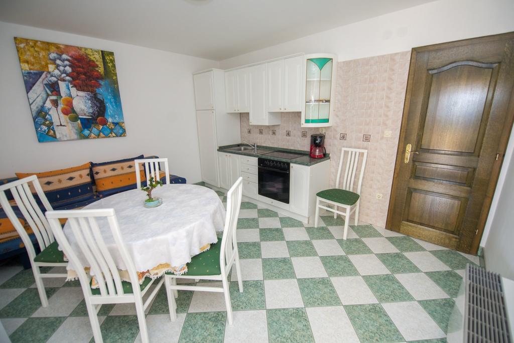 Apartments Marija Near Center Vodice Exterior foto