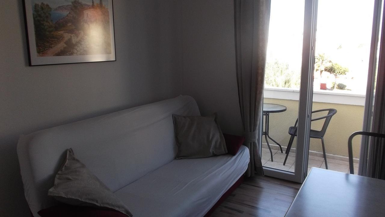 Apartments Marija Near Center Vodice Quarto foto